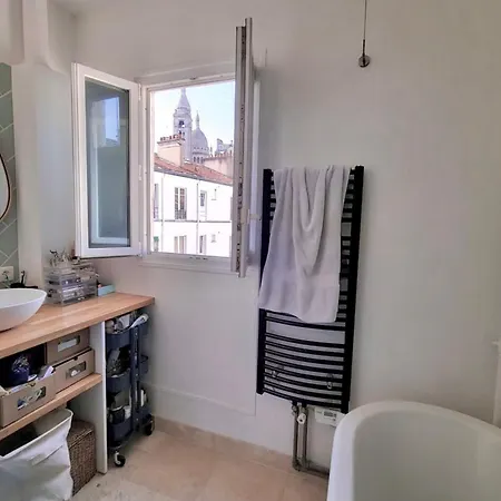 Sublime And Spacious 62 M Cocoon In Montmartre *